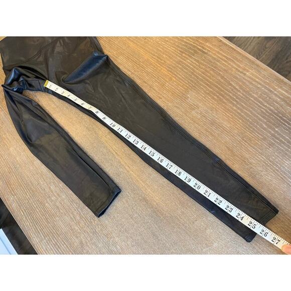 SPANX Black Faux Leather Leggings Pants Women size M - Picture 5 of 5